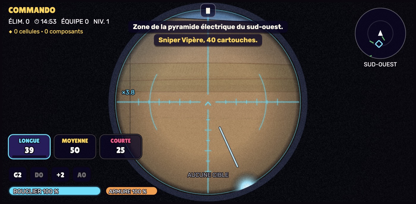 La lunette du sniper : un cercle cerné de noir avec un réticule bleu, la mention « Aucune cible » et une traçante blanche et bleue qui part du bas à droite vers le centre, avec l’éclair du coup de feu en bas.